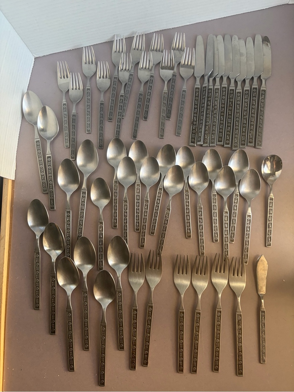 Stanley Roberts MATADOR Silverware set